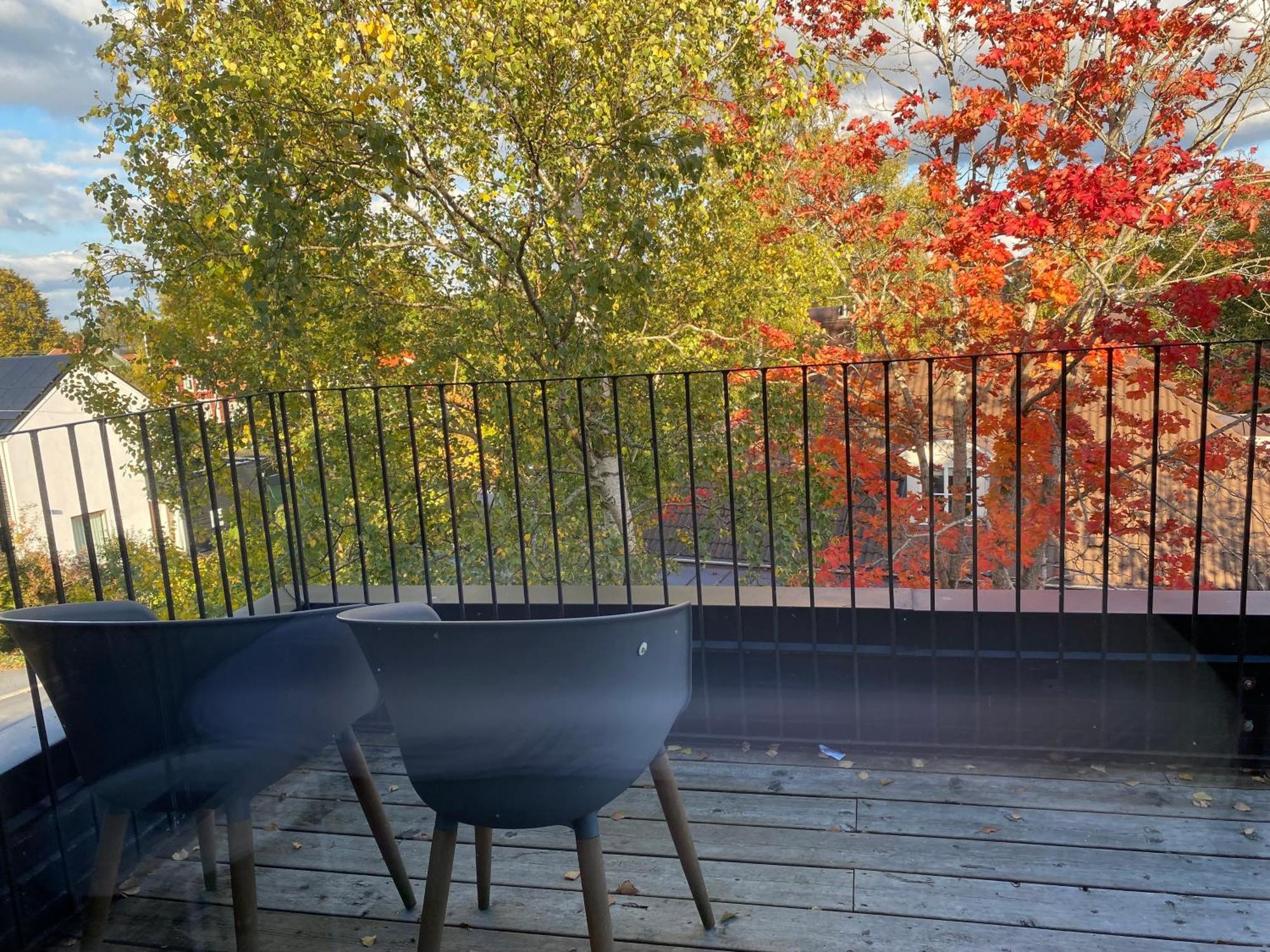 הוילה סולנטונה Townhouse On Arlanda Stockholm Metro Line - Easy Checkin מראה חיצוני תמונה